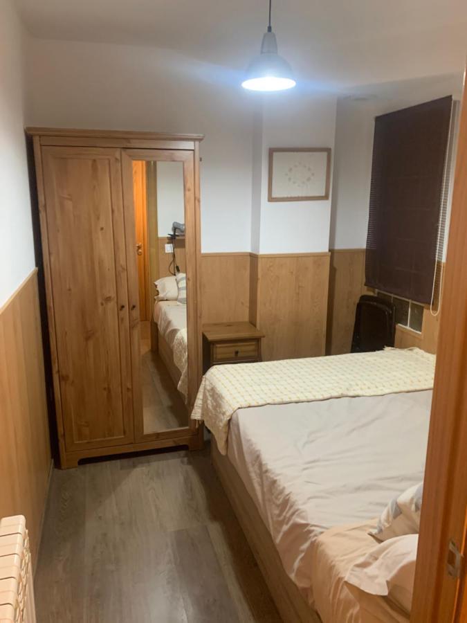 La Llar De Peramola Apartman Kültér fotó